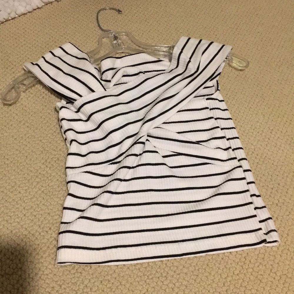 Crop-top blouse